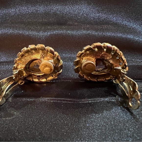 Vtg.🌹 GIVENCHY Amethyst Color Clip On Earrings - Picture 7 of 9